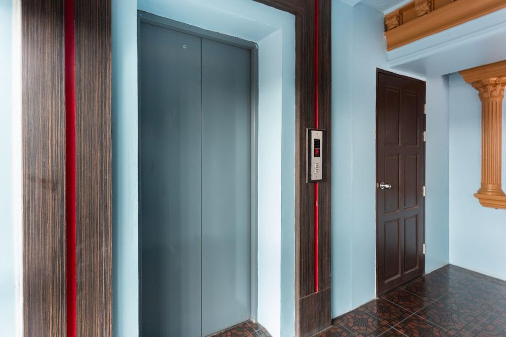 Oyo 1127 Baan Siam Hotel Чіанграй Екстер'єр фото