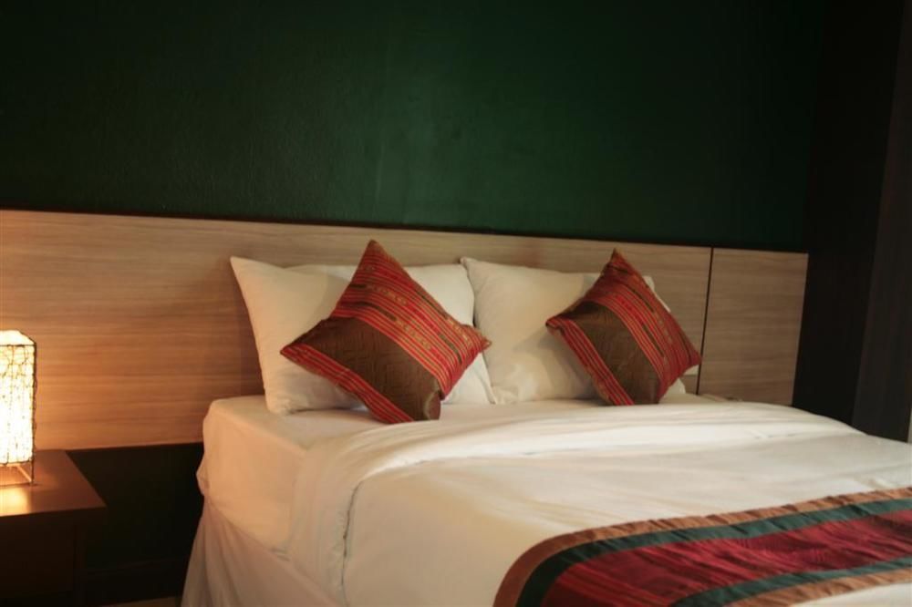 Oyo 1127 Baan Siam Hotel Чіанграй Екстер'єр фото
